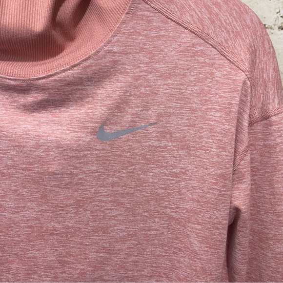 Nike Dri Fit Hoodie Element Running Long Sleeve Pink CJ5504 with Thumbho… - Picture 4 of 8
